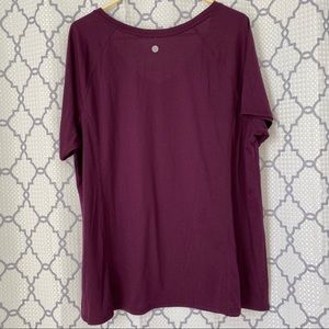 Livi Active Tops - Livi Active Purple Top Livi Active Tops - Livi Active Purple Top